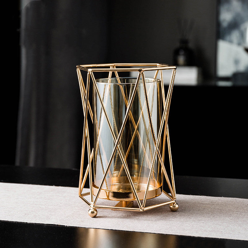 Aoguaro Vase