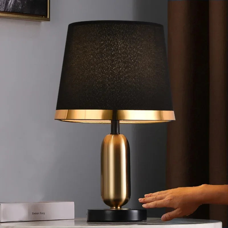 Velia Licht